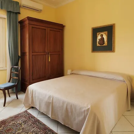 Casa Consalvo B&B 3*